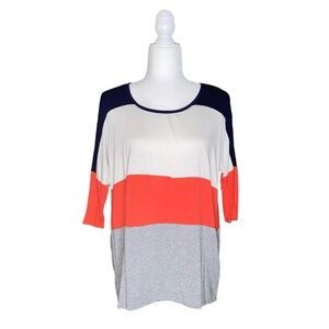 COLOR BLOCK 3/4 SLEEVE RELAXED FIT TOP · SIZE S